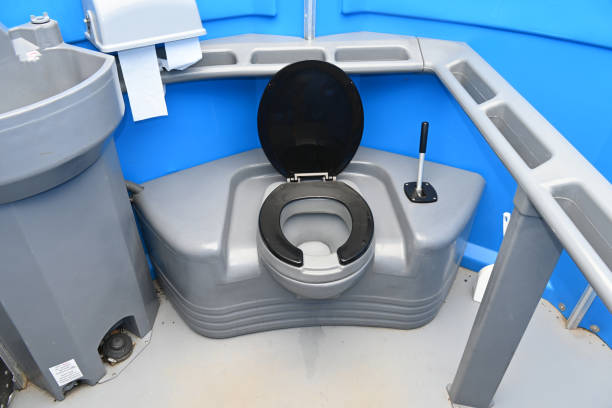 Best Portable restroom trailer rental  in Monroe, MI
